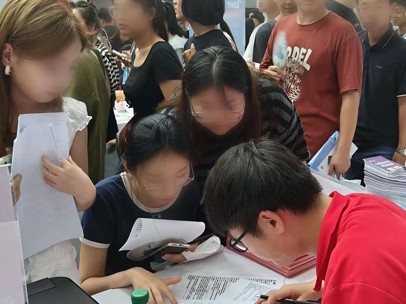 青岛理工大学